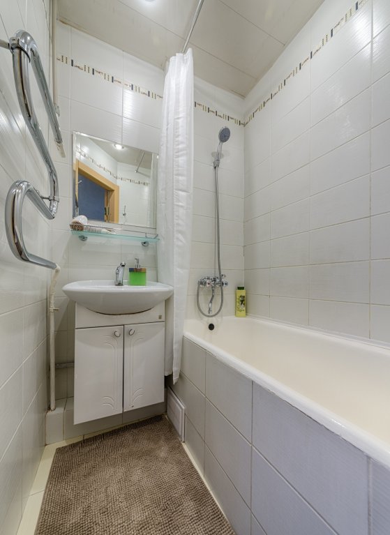 Минск: Апартаменты 3-комнатные HomeApart Комсомольская, 27