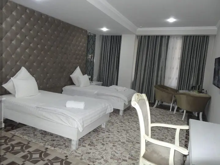 Наманган: Oydin Plaza Hotel (Ойдин Плаза)