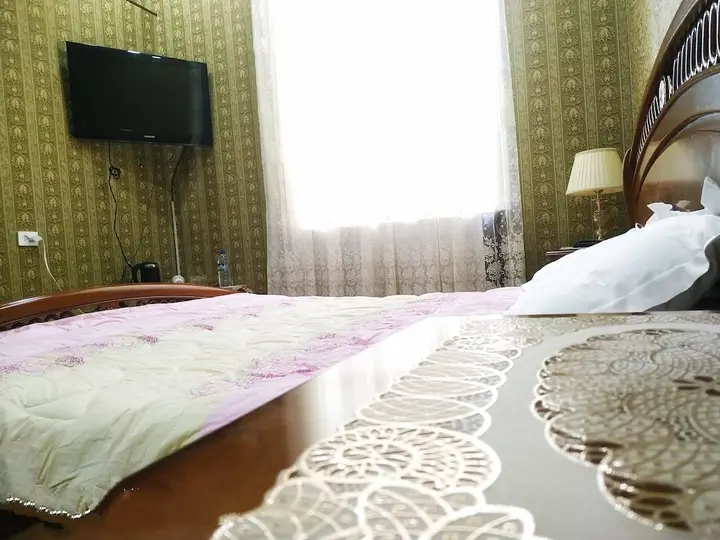 Ташкент: Отель Happy House