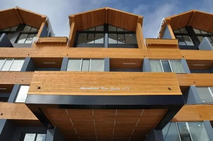 Гудаури: Отель New Gudauri Block 4 — Ski4Life