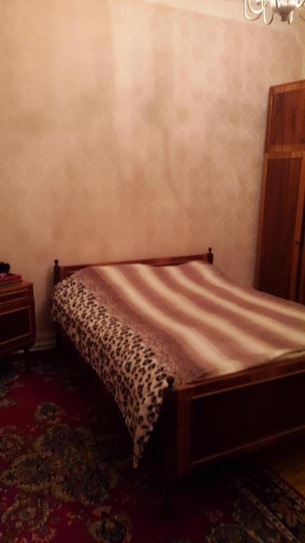 Гянджа: Apartment at Narimanov 151