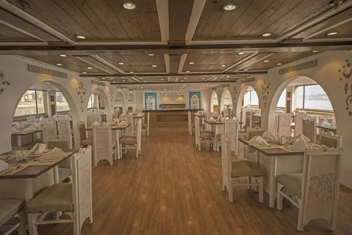 Луксор: SUNRISE Mahrousa Cruise