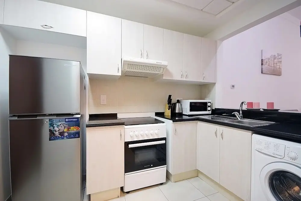 Дубай: Key Host - Canal Residence Medi 14
