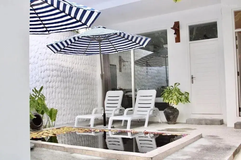 Фенфуши: Отель Kite And Dive Village Fenfushi 