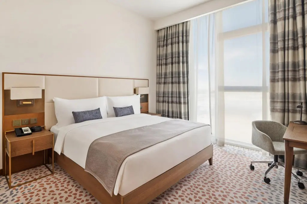 Дубай: Staybridge Suites Dubai Al-Maktoum Airport, an IHG Hotel