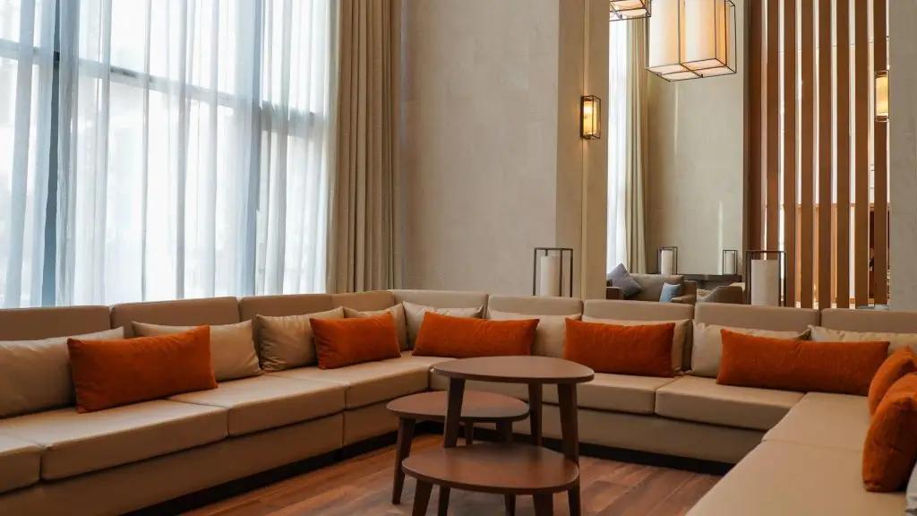 Дубай: Staybridge Suites Dubai Al-Maktoum Airport, an IHG Hotel