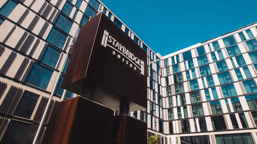 Дубай: Staybridge Suites Dubai Al-Maktoum Airport, an IHG Hotel