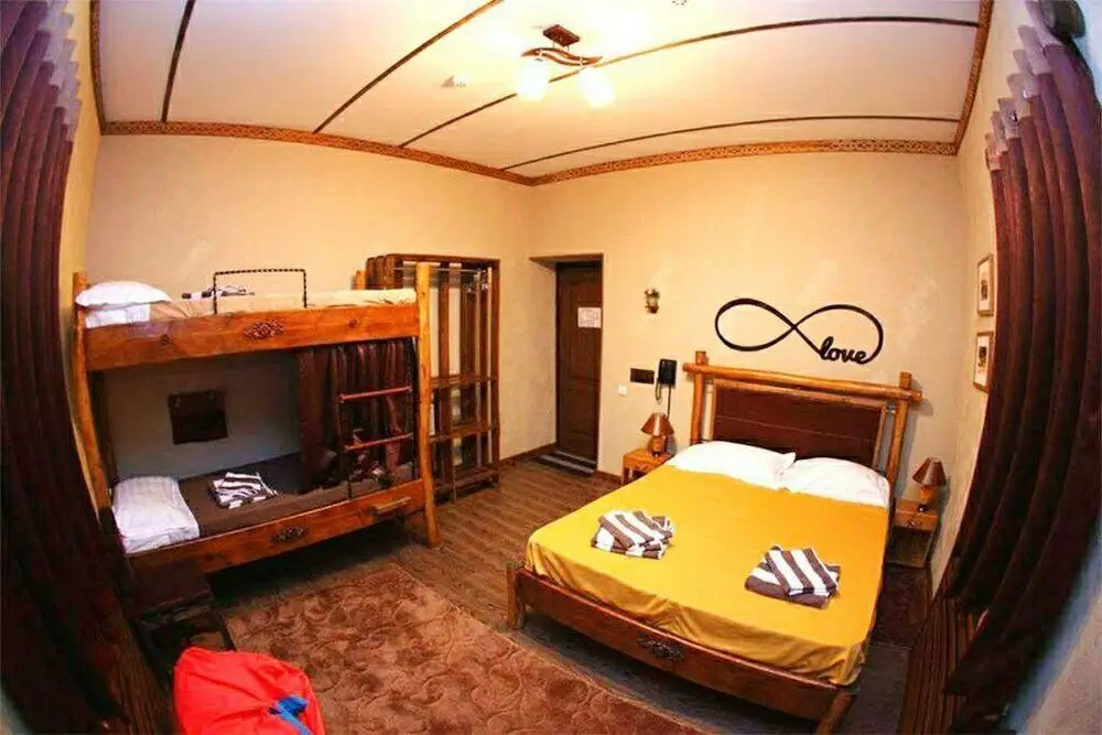 Ташкент: Хостел Sunrise Caravan Stay