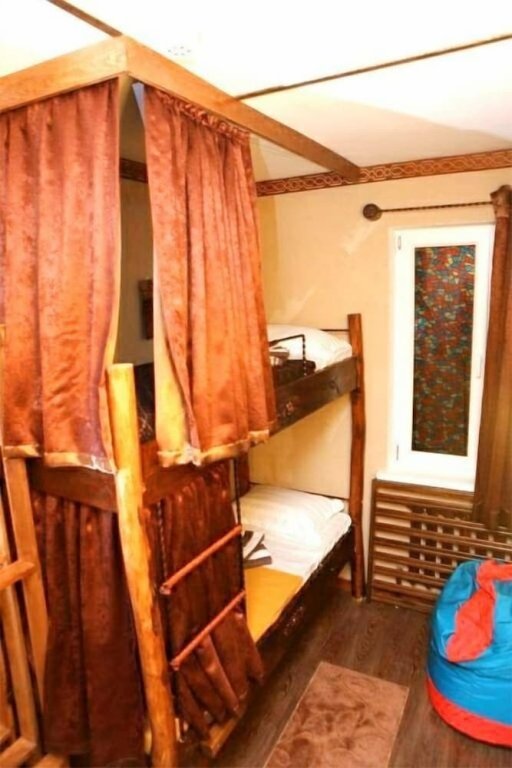 Ташкент: Хостел Sunrise Caravan Stay