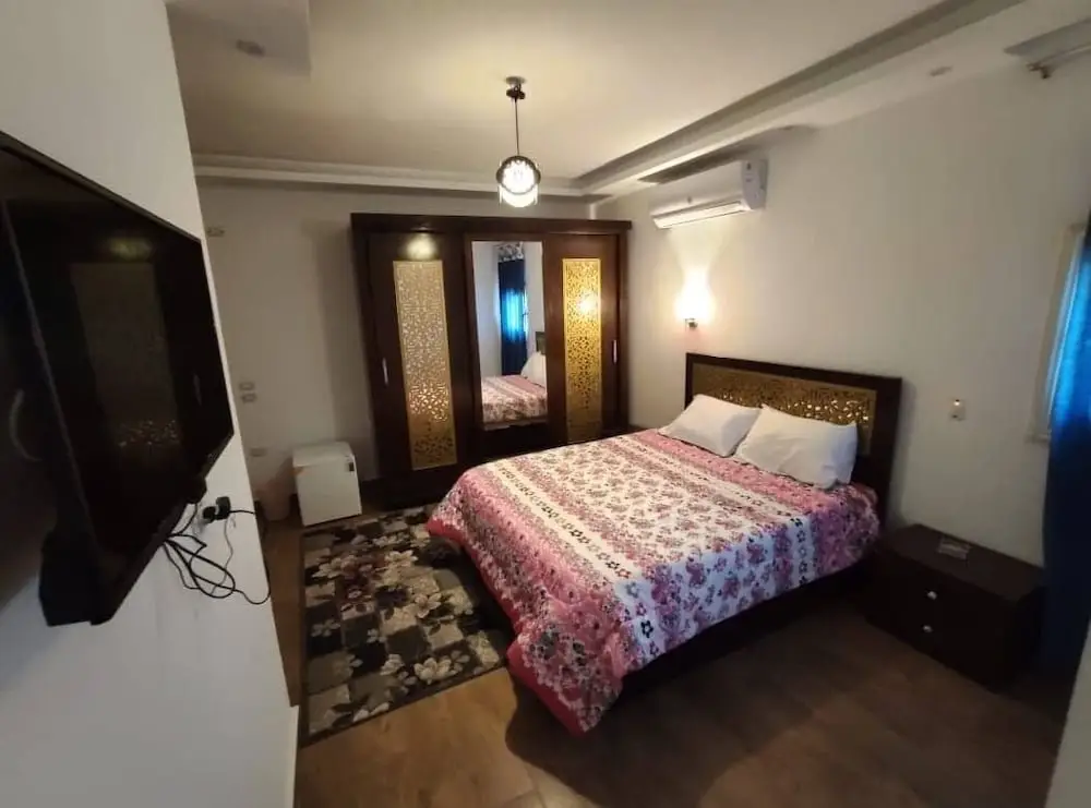 Гиза: The Lotus Guest House - 3 Pyramids View