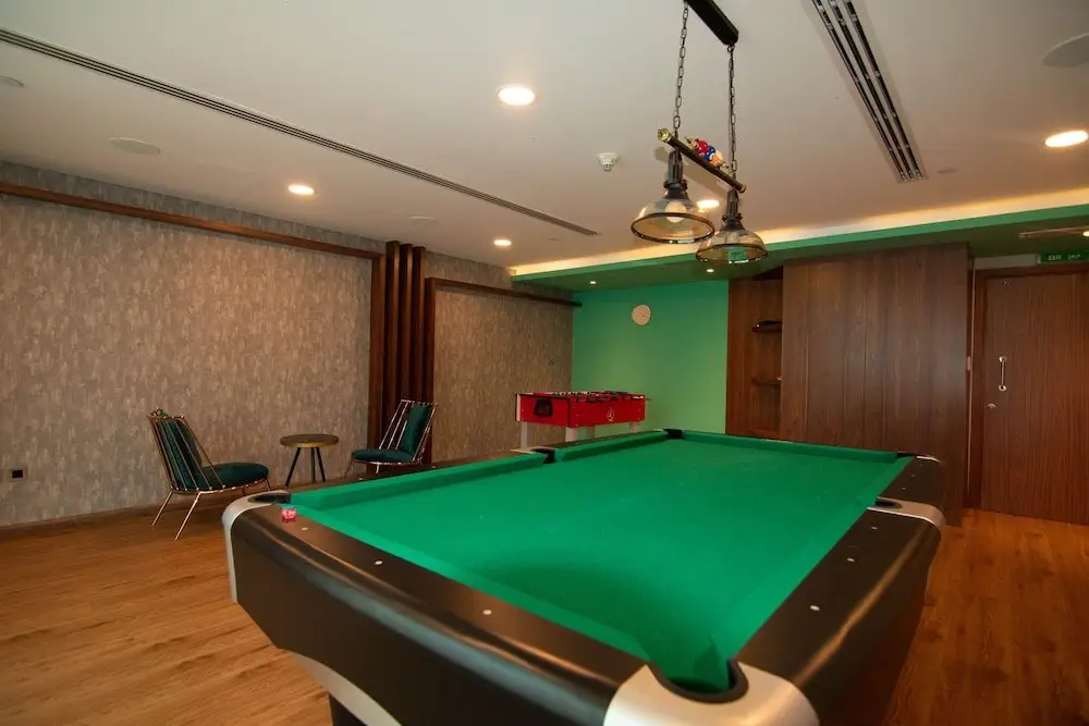 Дубай: Lux BnB I X1 Tower I Golf Course & Sea Views