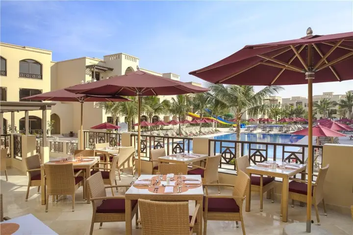 Рас-эль-Хайма: The Village at Cove Rotana Resort
