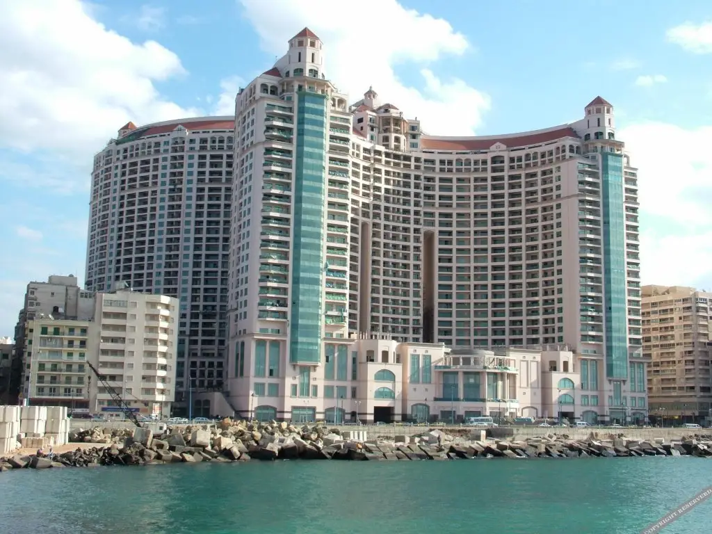 Александрия: Apartment at San Stefano Grand Plaza