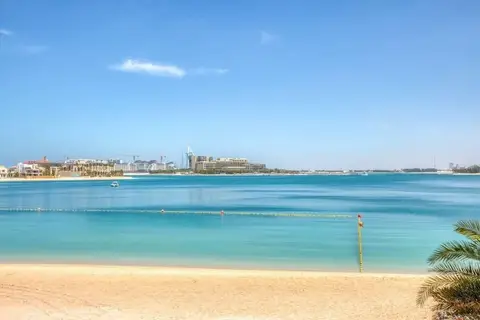 Private Beach & Pool Right on Your Doorstep! — фото 1