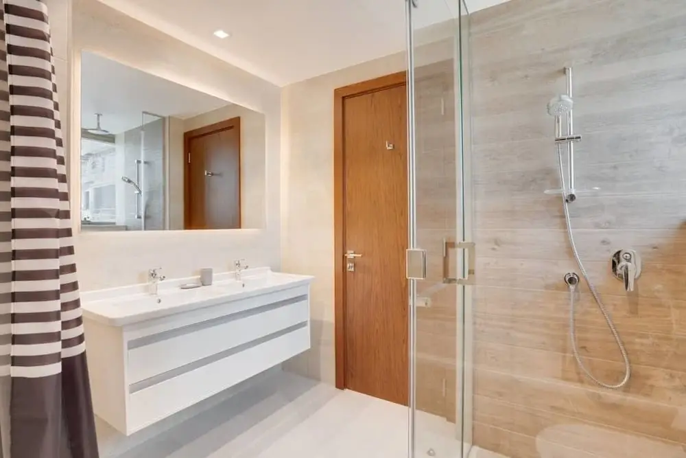 Дубай: Modern Apartment with Amazing Infinity Pool