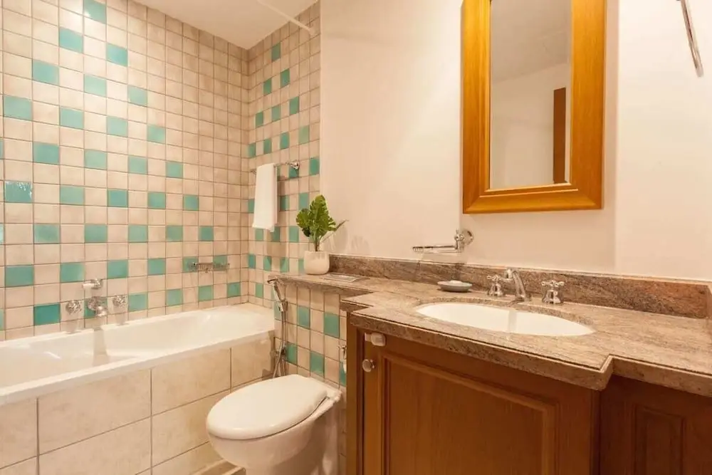 Дубай: Newly Furnished Family Home Near Burj Khalifa!