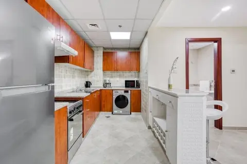 Newly Furnished Apartment In The Heart Of Jlt — фото 1