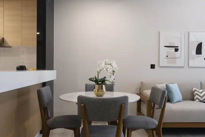 Дубай: Urban 1Br Apartment In Arjan Priva Living