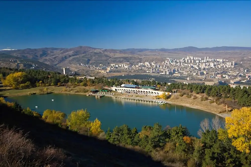 Тбилиси: Tribu Express Hotel