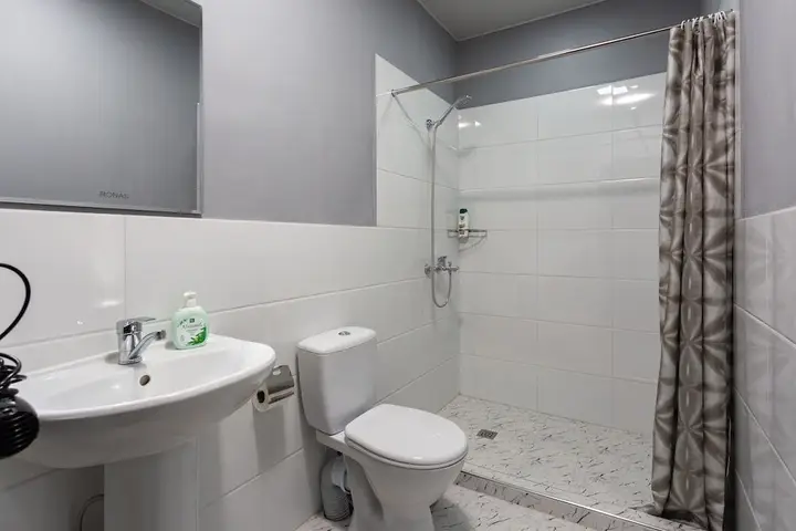 Ташкент: Triangle Hotel