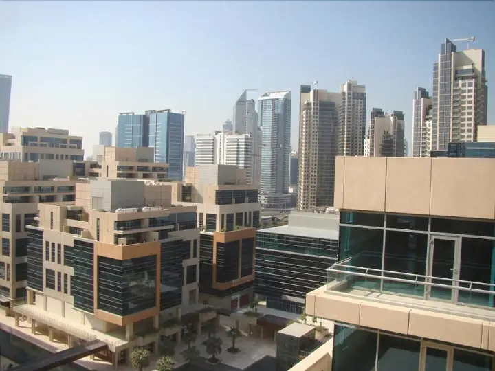 Дубай: Bay Square Building 12