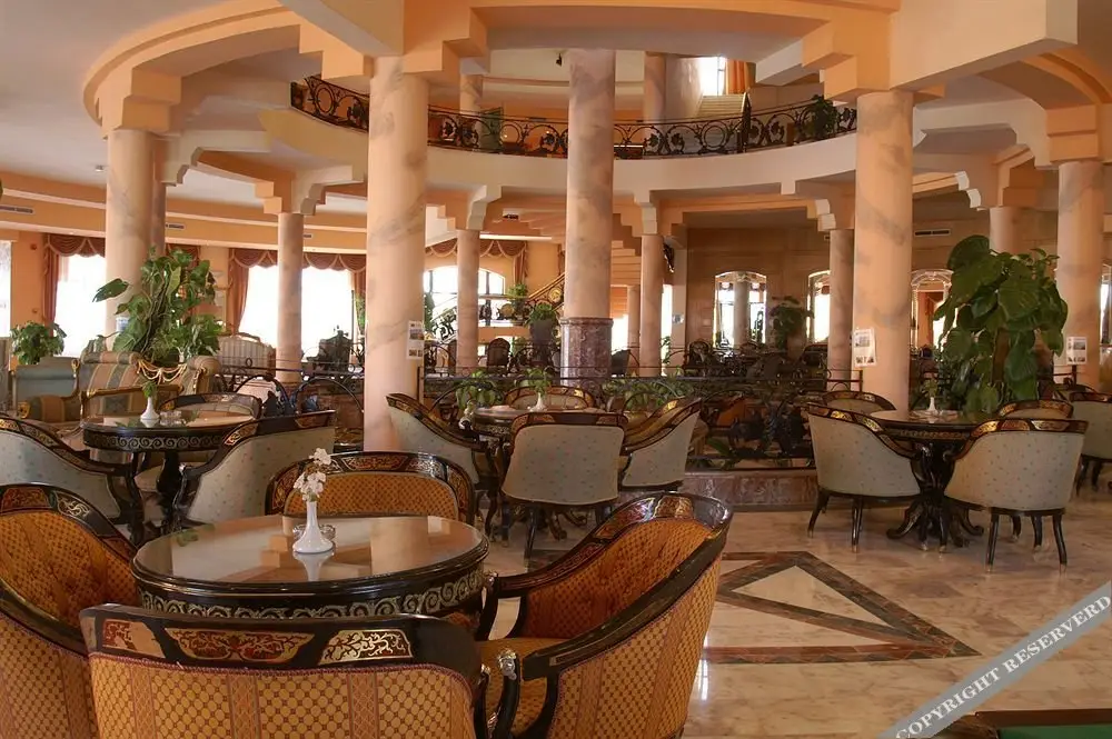 Хургада: Golden 5 Almas Palace Resort