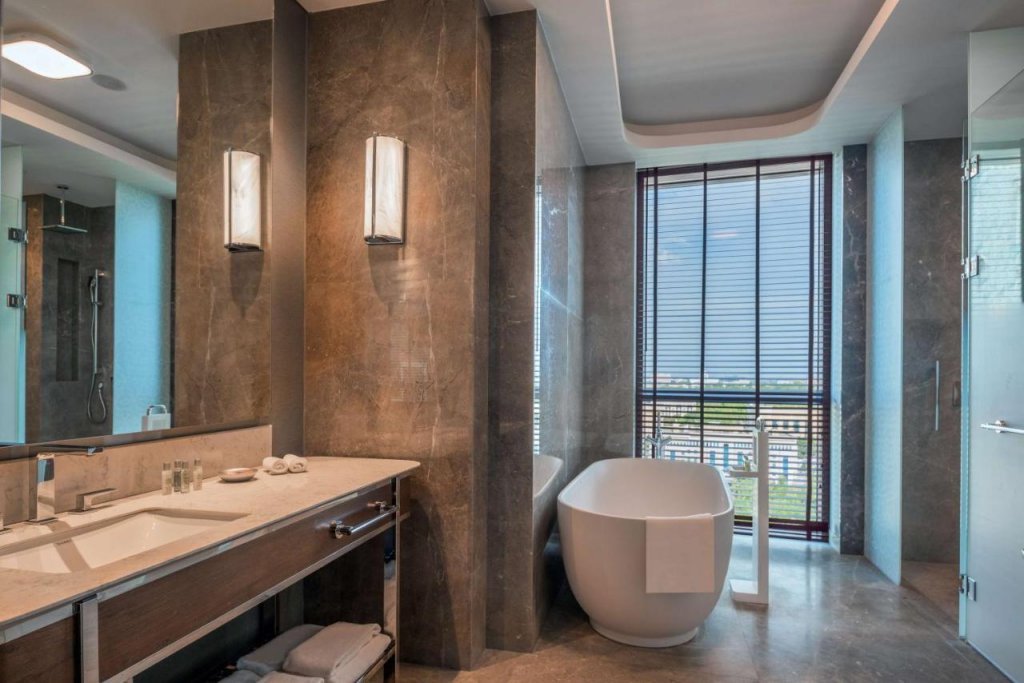 Ташкент: Hilton Tashkent City