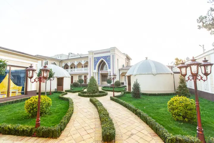 Ташкент: Mirzo Boutique Hotel