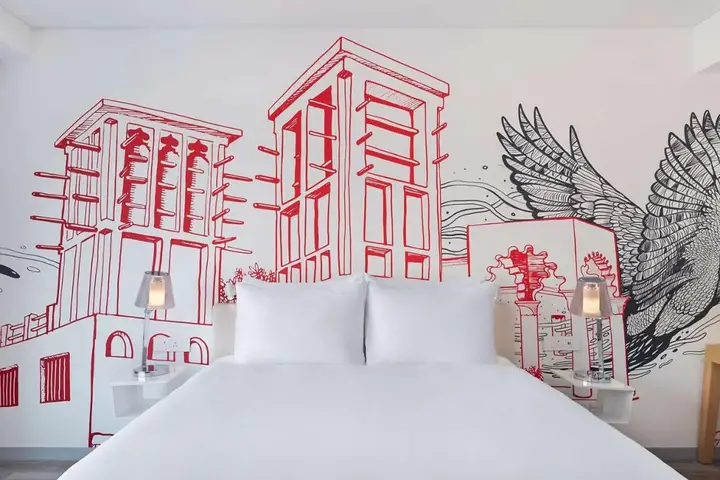 Дубай: Radisson Red Dubai Silicon Oasis