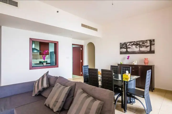 Дубай: Rojen Luxury Apartments