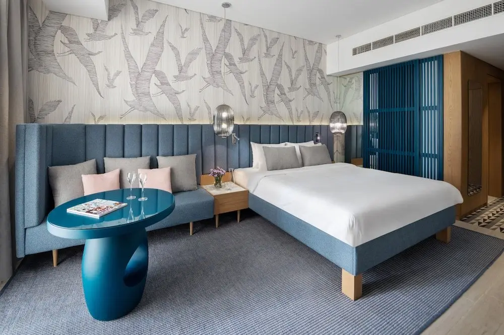 Дубай: C Central Resort the Palm