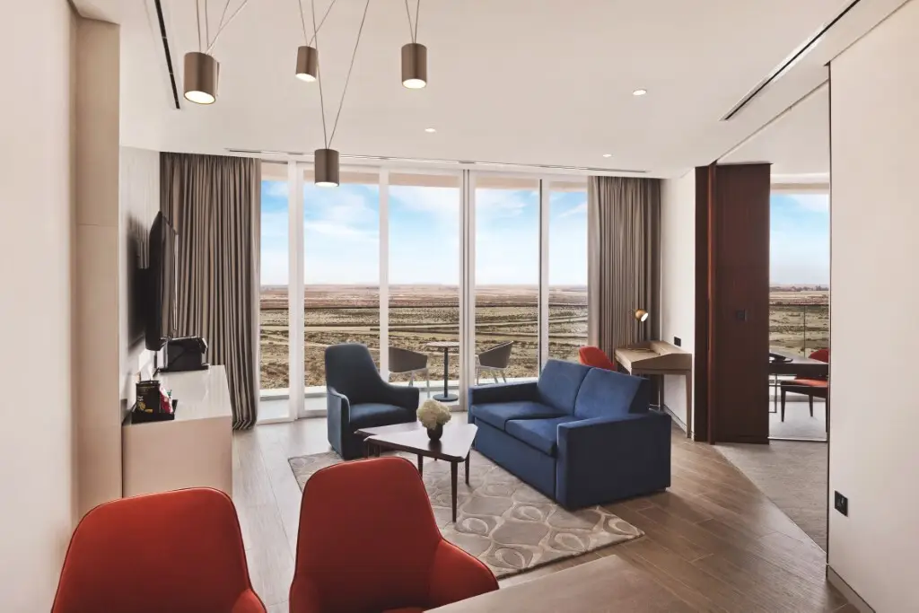 Дубай: Курортный отель JA The Resort - JA Lake View