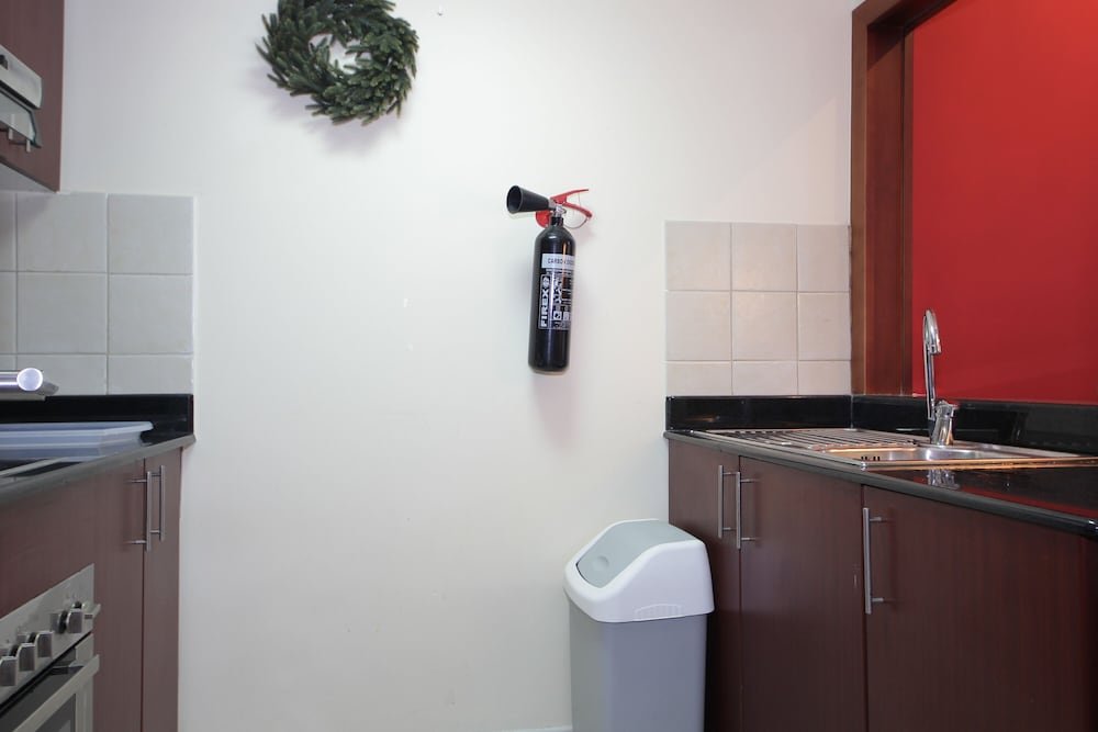 Дубай: Cozy 1BR in Marina Walk with Balcony