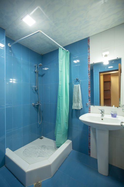 Ереван: Апартаменты Umba Apartment N4 - балкон и вид на гору Арарат