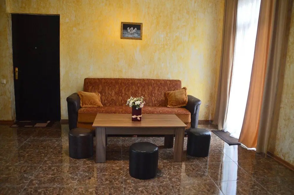 Батуми: This wonderful 2 bedroom apartment is a great choice for a wonderful stay