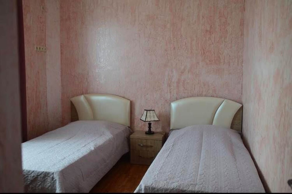 Батуми: When visiting Batumi this 2 bedroom apartment is a great choice