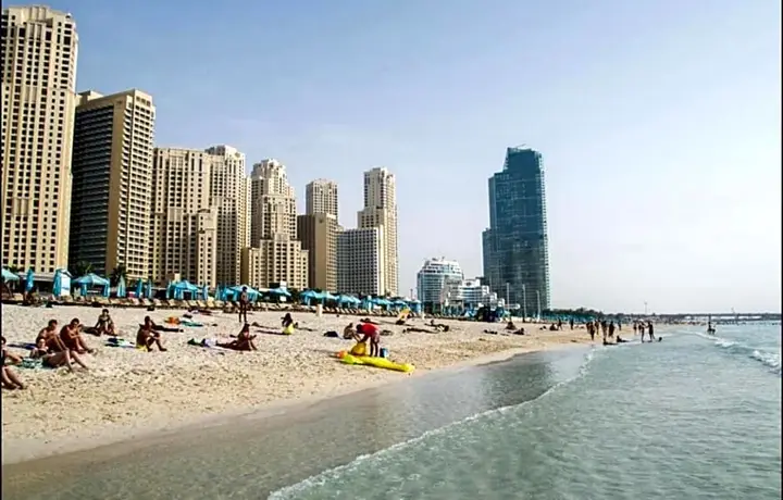 Дубай: California Hostel Dubai Beach