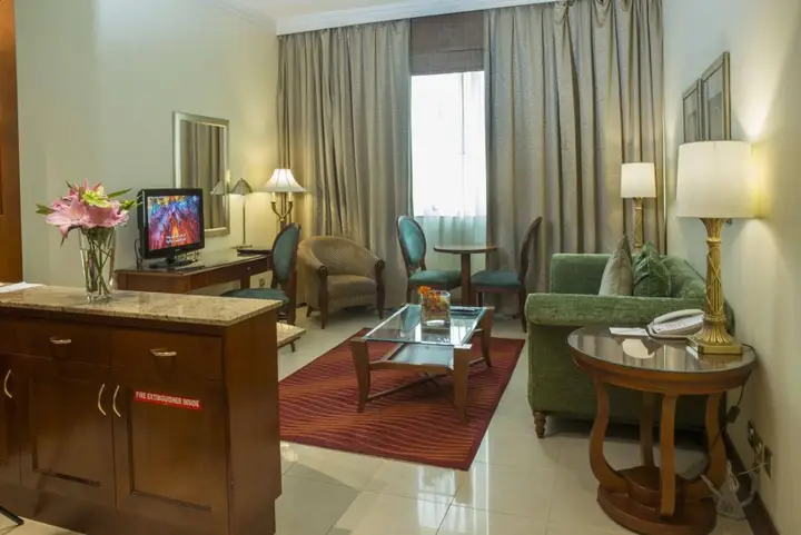 Дубай: Pearl City Suites Deluxe Apartments