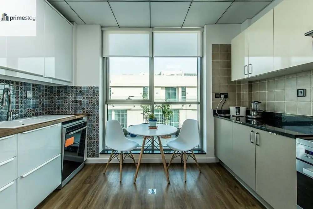 Дубай: Al Meydan - The Polo Residence 402