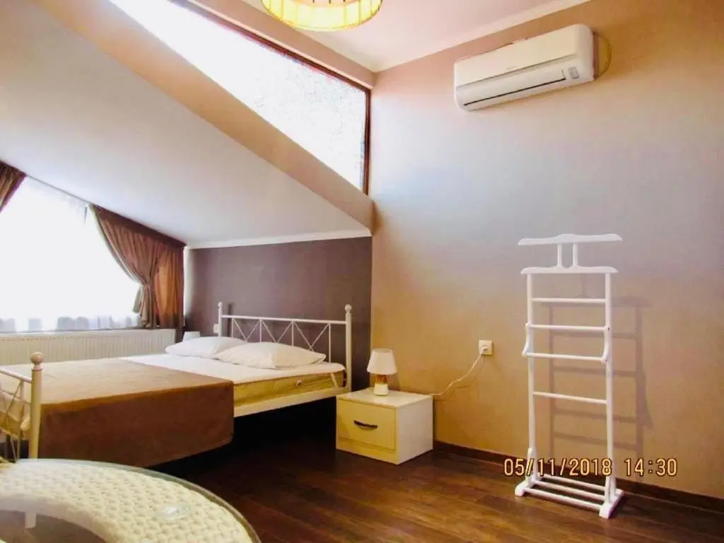 Тбилиси: 9 Borbalo Street Apartment with terrace