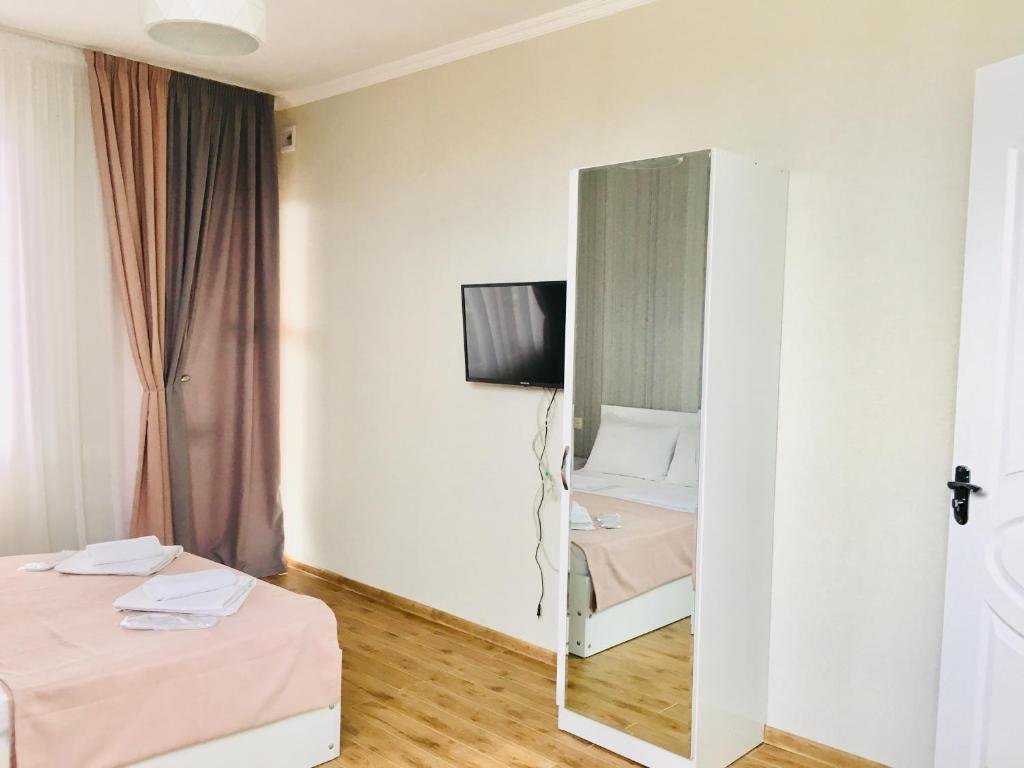 Тбилиси: 9 Borbalo Street Apartment with terrace
