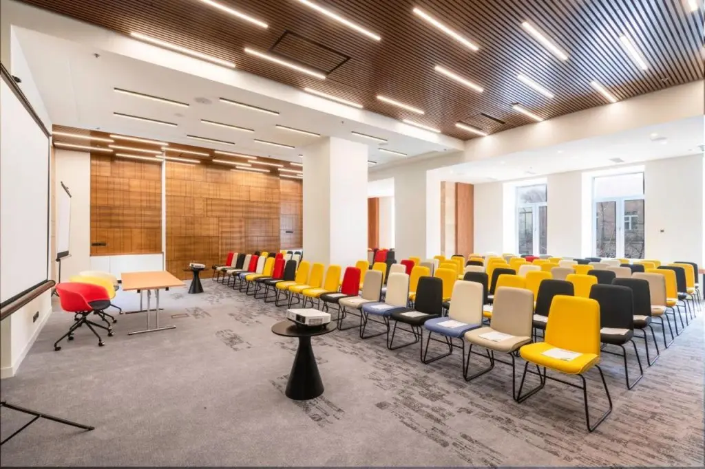 Ереван: Отель Holiday Inn Yerevan Republic Square, an IHG Hotel