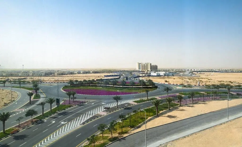 Дубай: Holiday Inn Dubai Al-Maktoum Airport an IHG Hotel