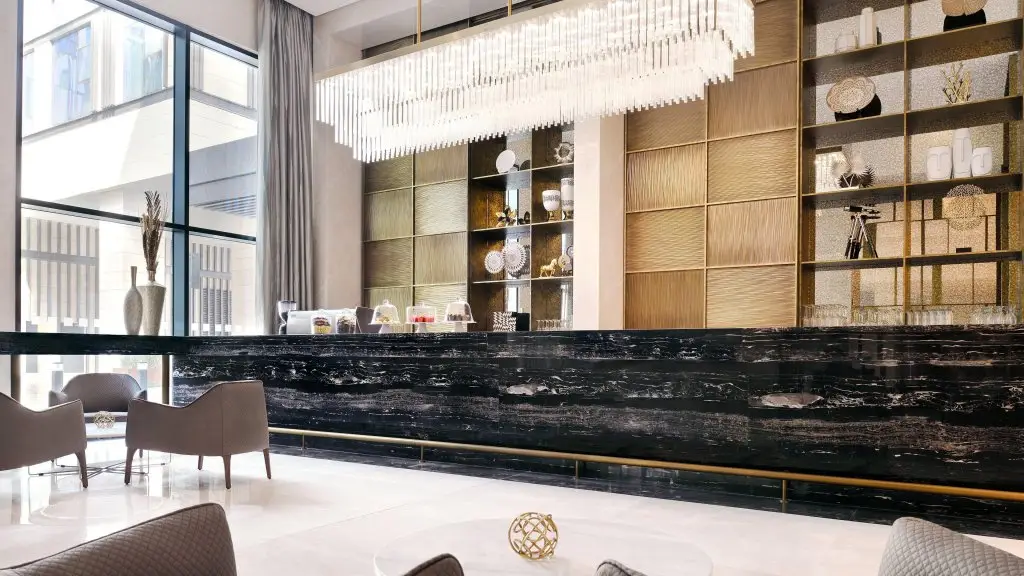 Дубай: Holiday Inn Dubai Al-Maktoum Airport an IHG Hotel