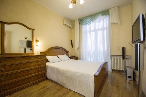Минск: Aparton Nezavisimosti Prospekt 52/1