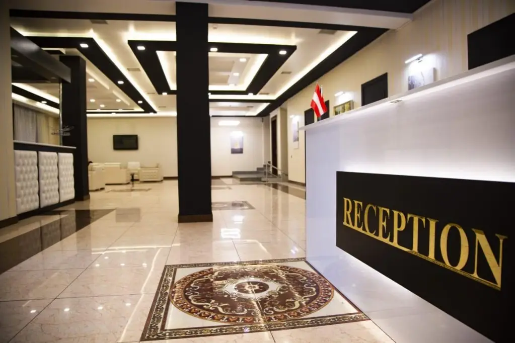 Баку: Astola Hotel
