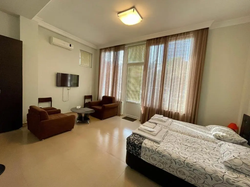 Батуми: Keti 's Apartment in Batumi