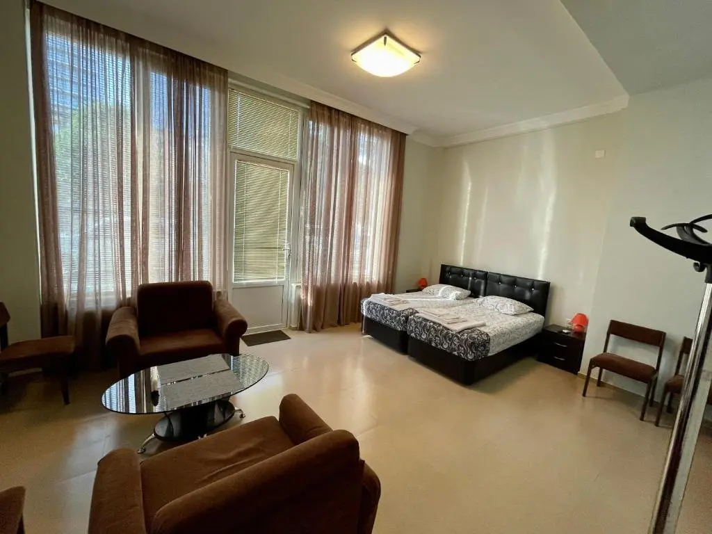 Батуми: Keti 's Apartment in Batumi