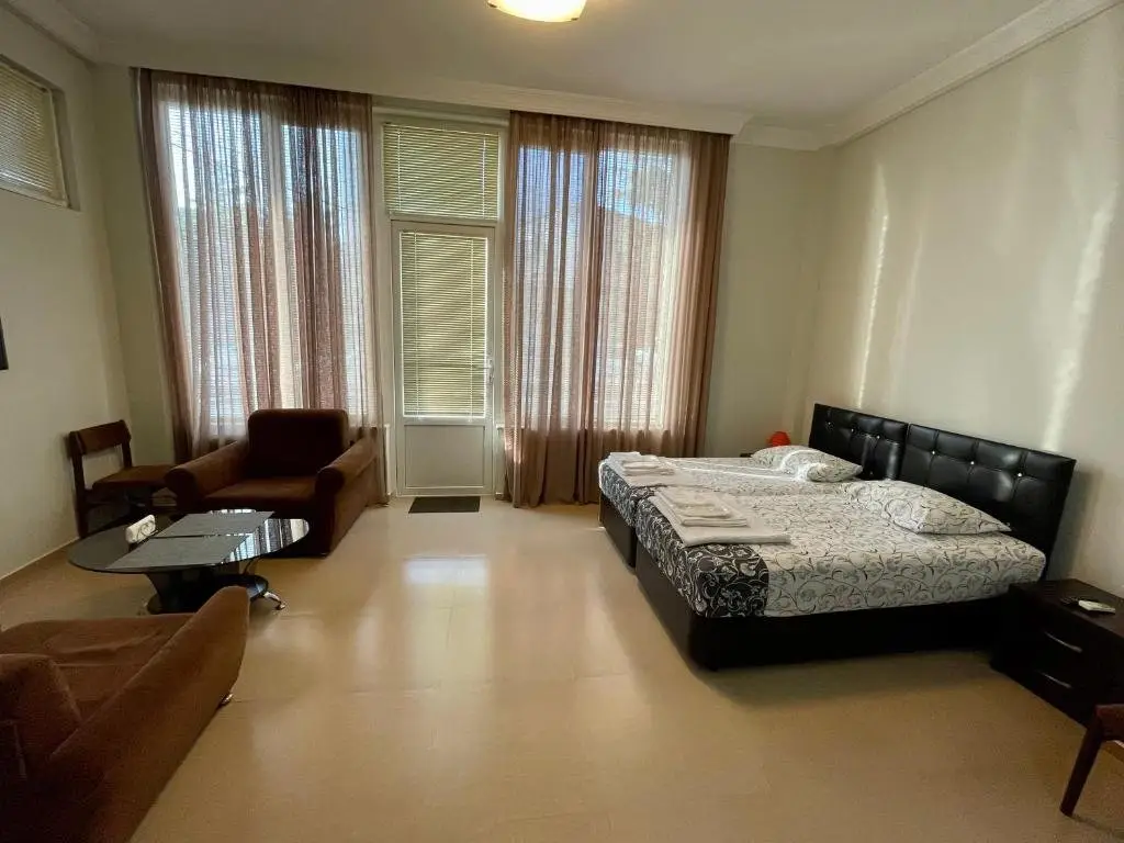 Батуми: Keti 's Apartment in Batumi