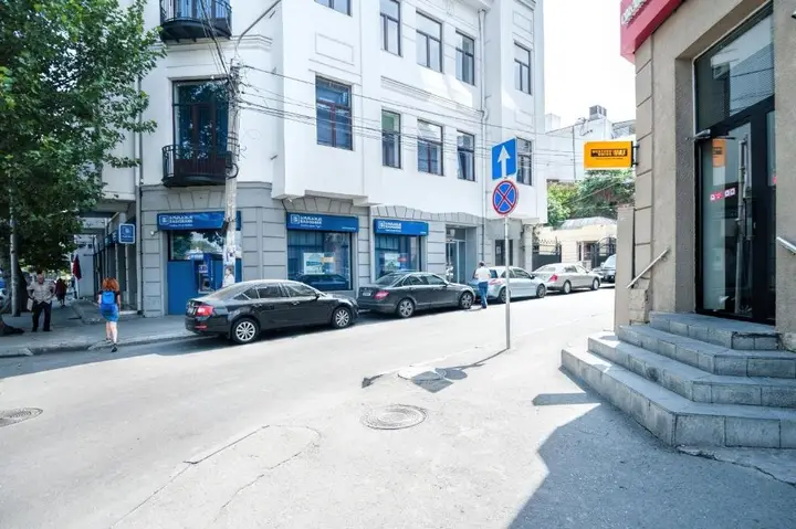 Тбилиси: White Apartment Old Tbilisi